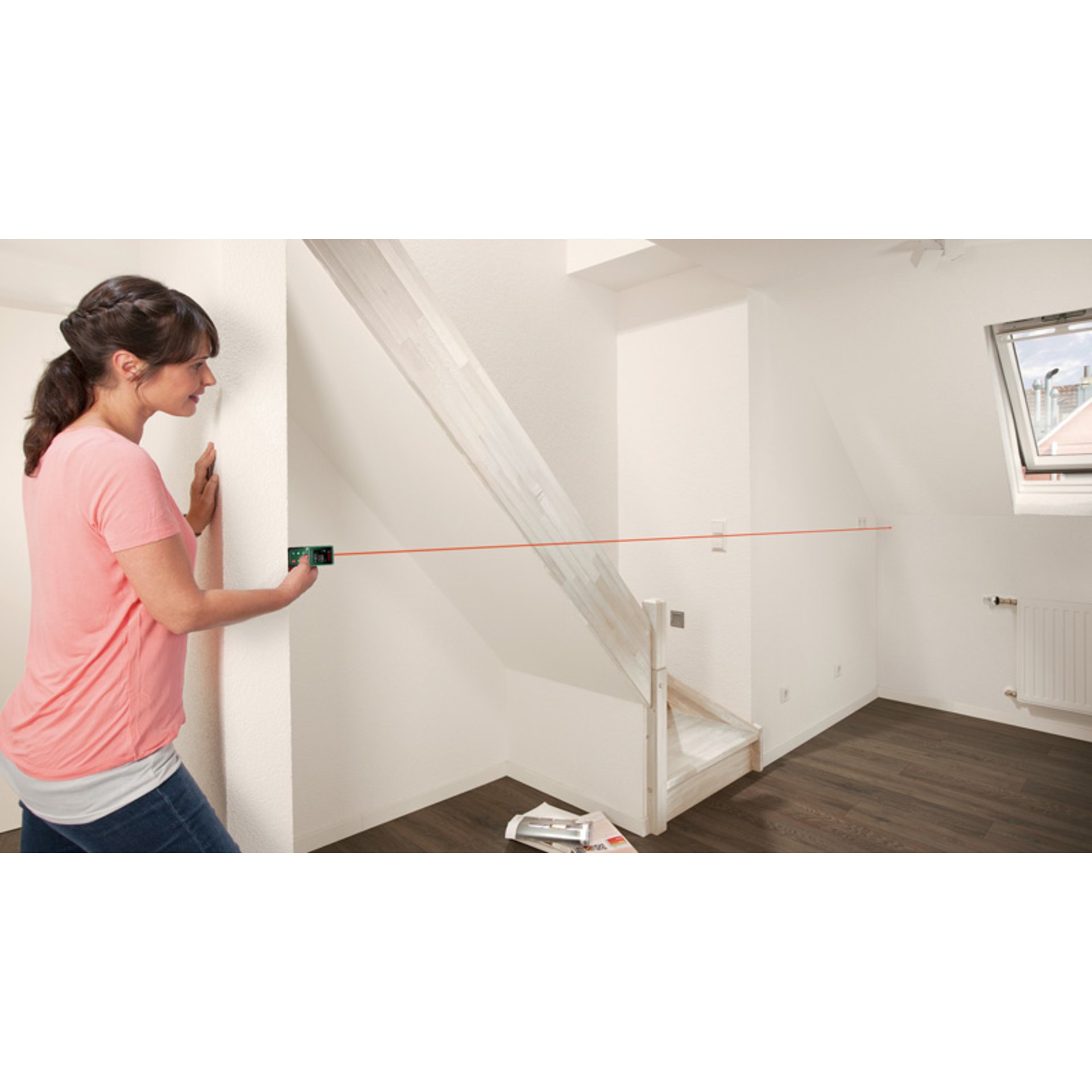 Digitaler Laser-Entfernungsmesser UniversalDistance 30