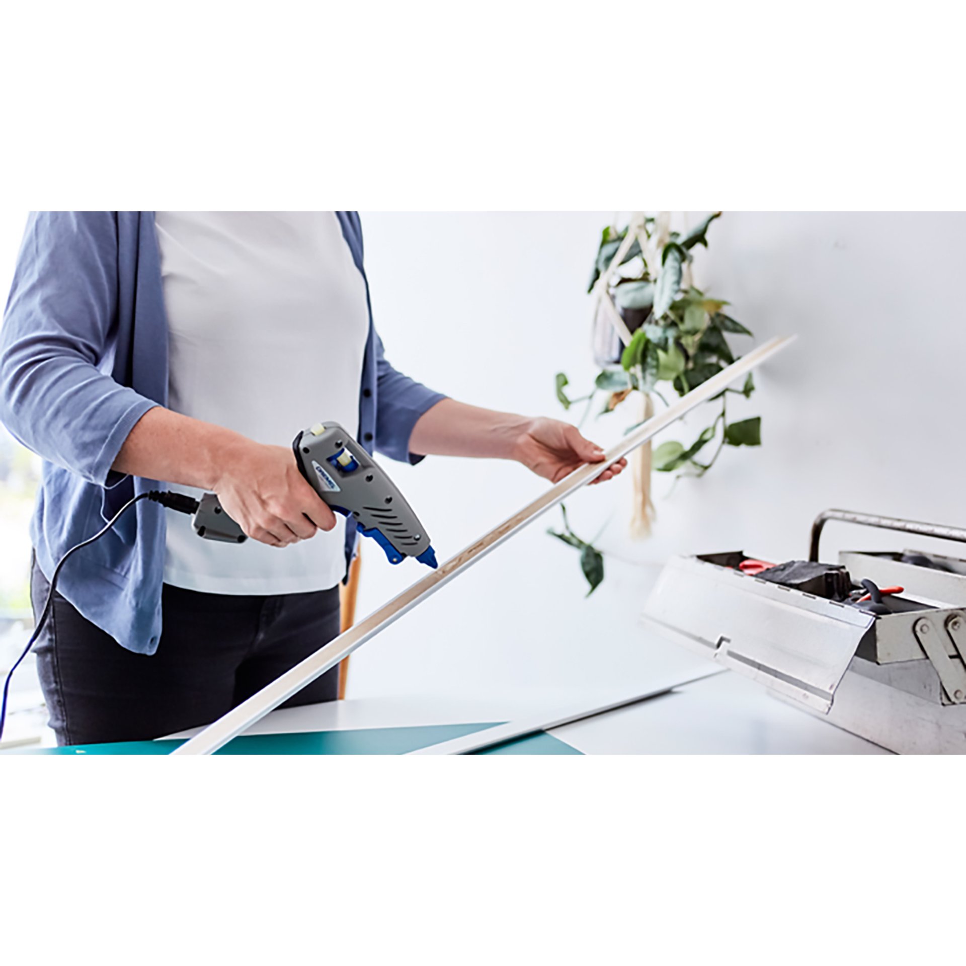 DREMEL® Heißklebepistole 940-3 Kompaktwerkzeug (195 °C) mit 3 Zubehöre
