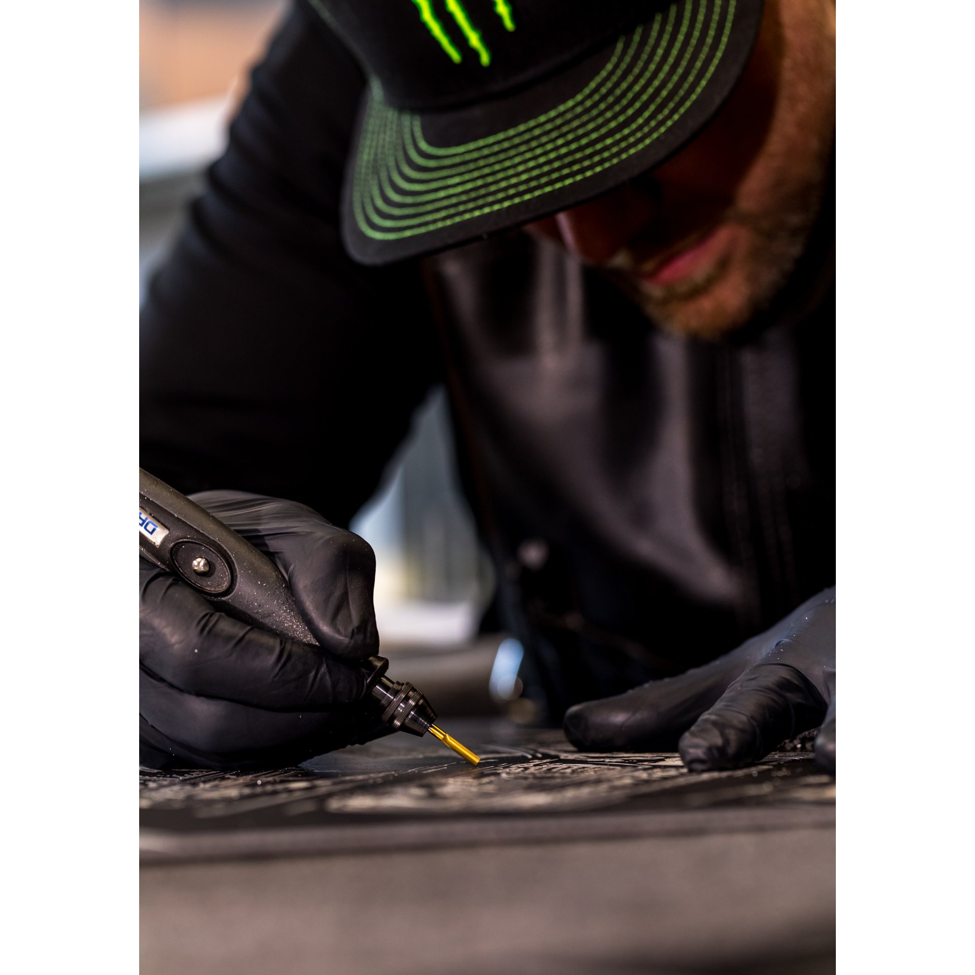 DREMEL® MAX Wolframkarbid-Fräsmesser zum Schnitzen