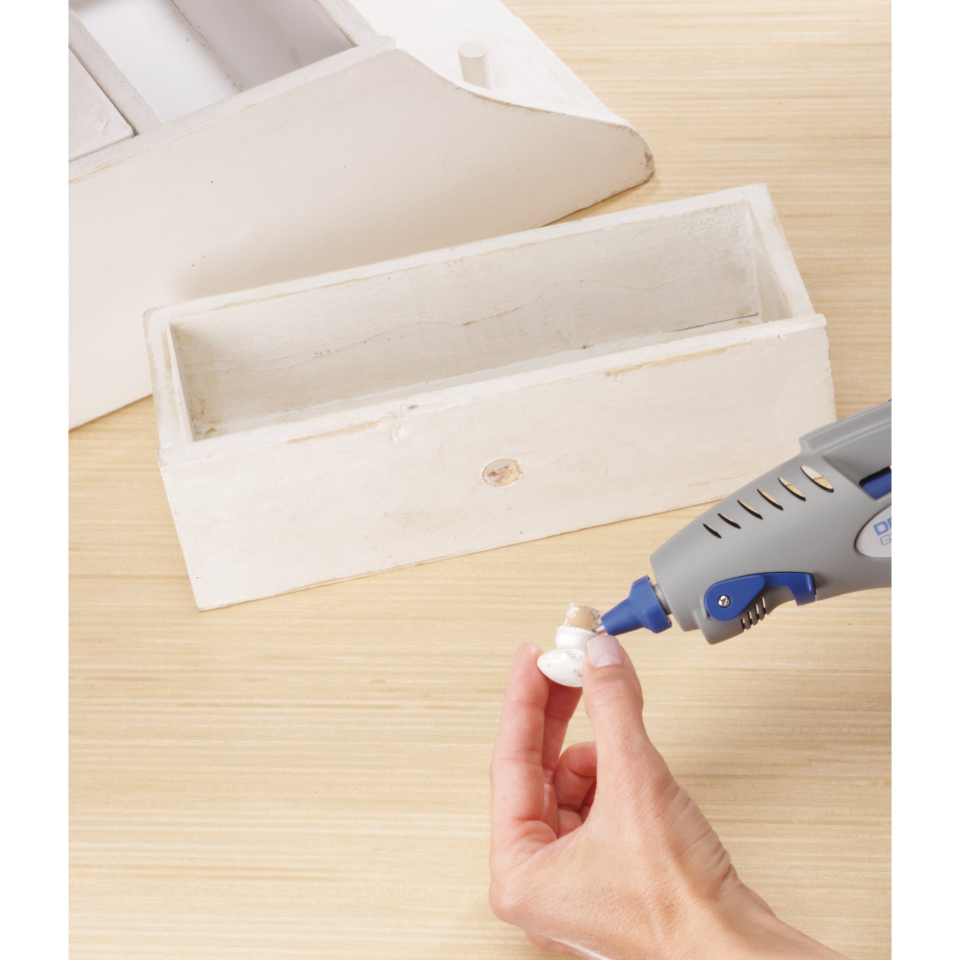 DREMEL® Heißklebepistole 910-3 Kompaktwerkzeug (165 °C) mit 3 Zubehöre