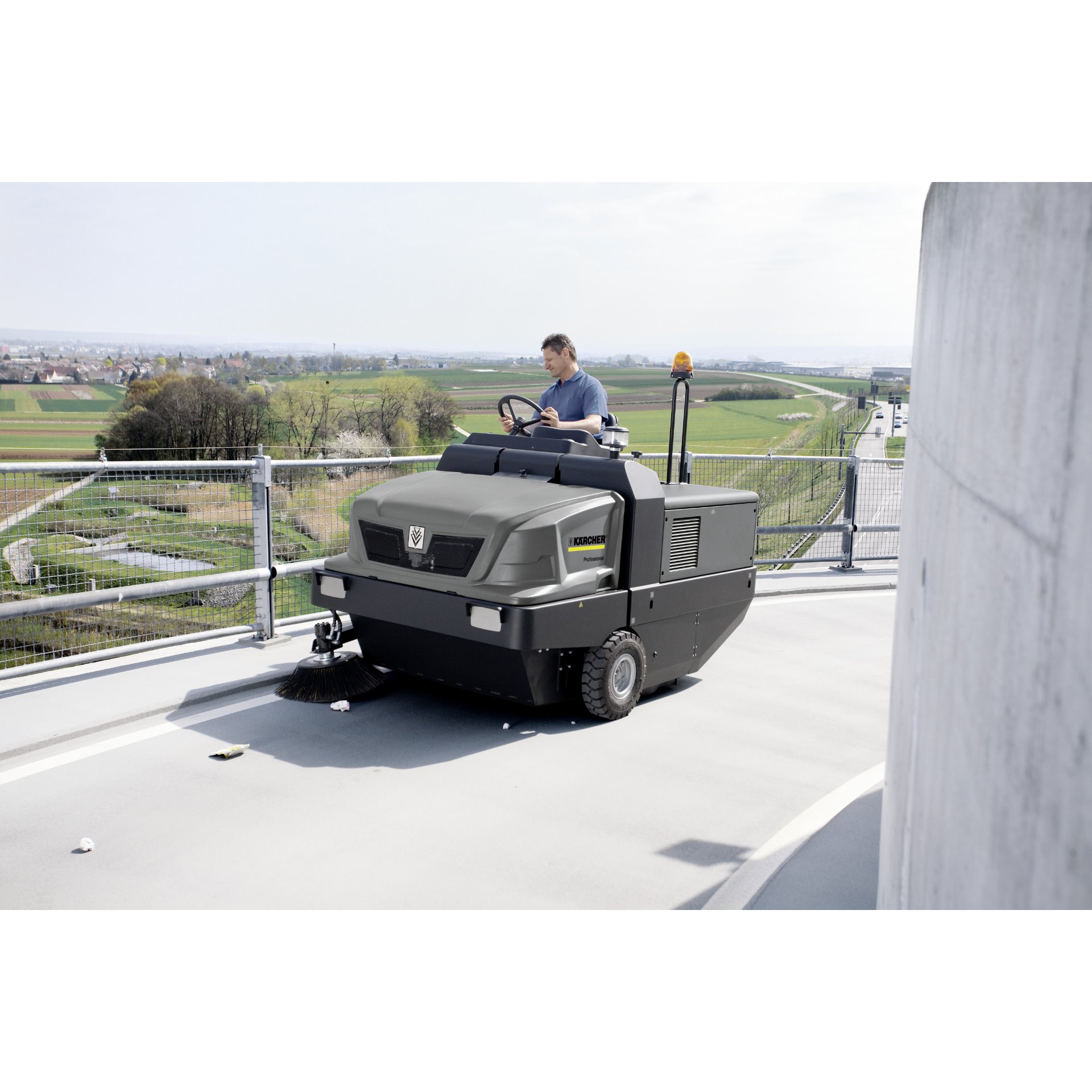 Kärcher Aufsitz-Kehrmaschine KM 150/500 R LPG