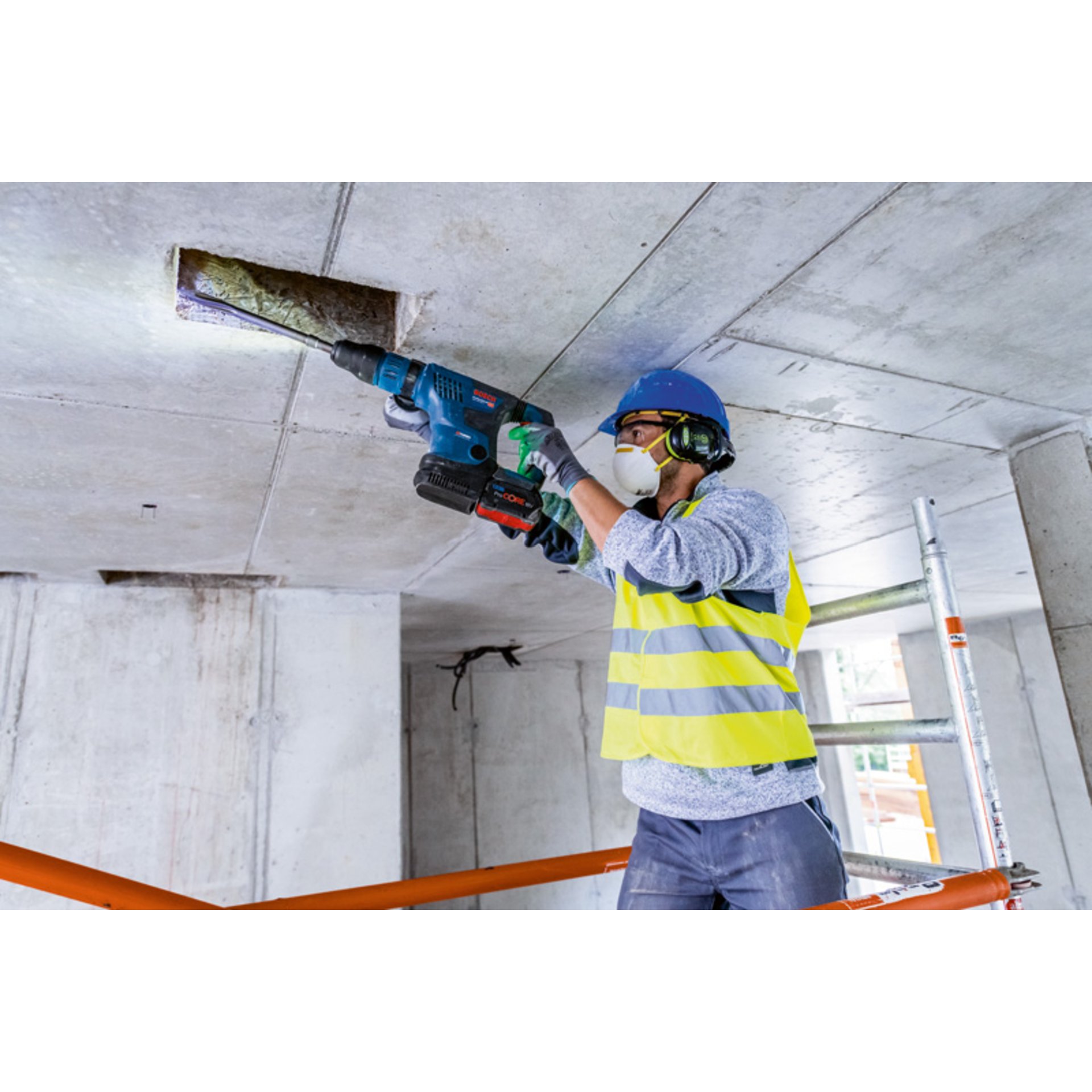 Akku-Bohrhammer mit SDS max GBH 18V-36 C, 2x ProCORE18V 5.5Ah, Handwerkerkoffer