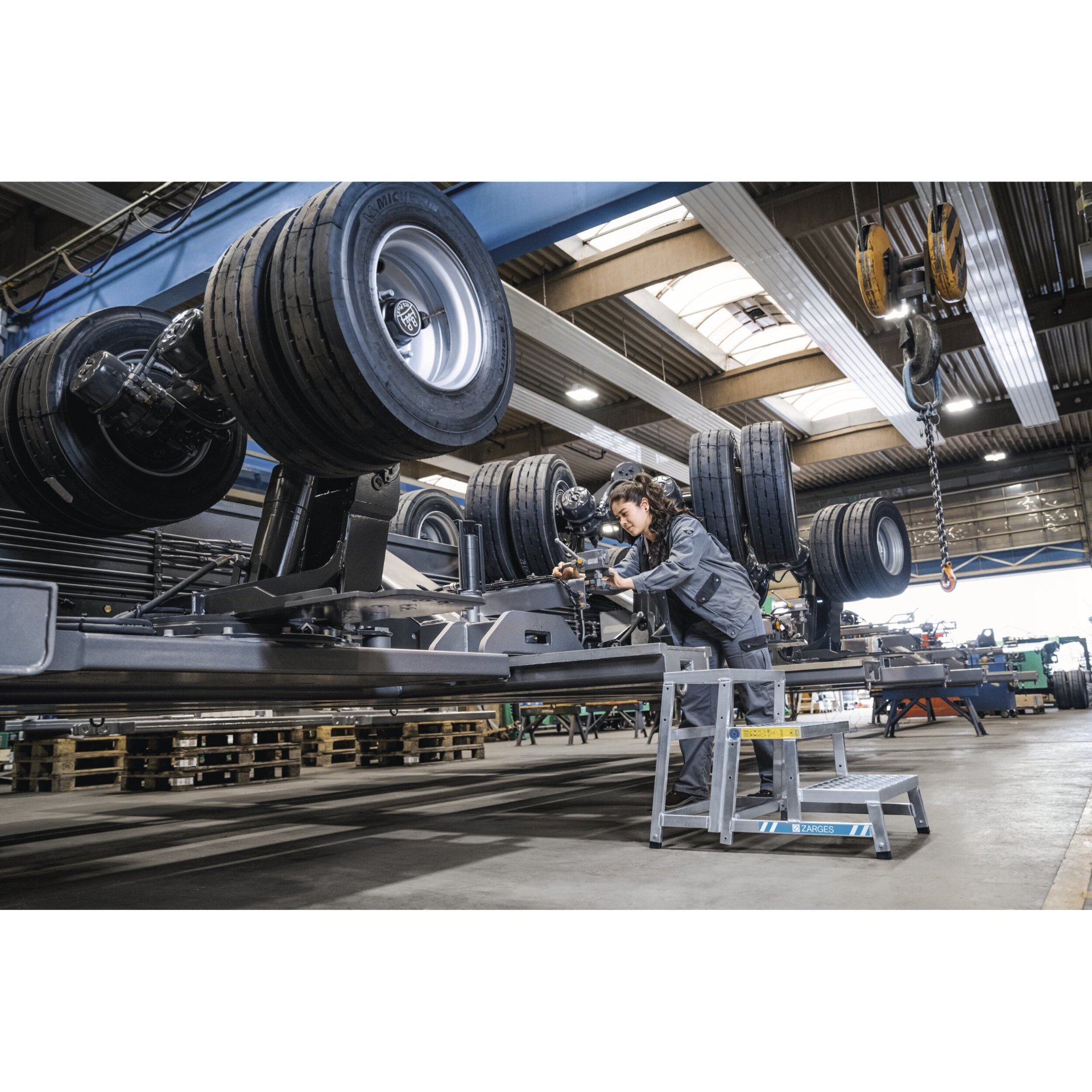 AMA P - LM-Modularbeitspodest 2. Stufe