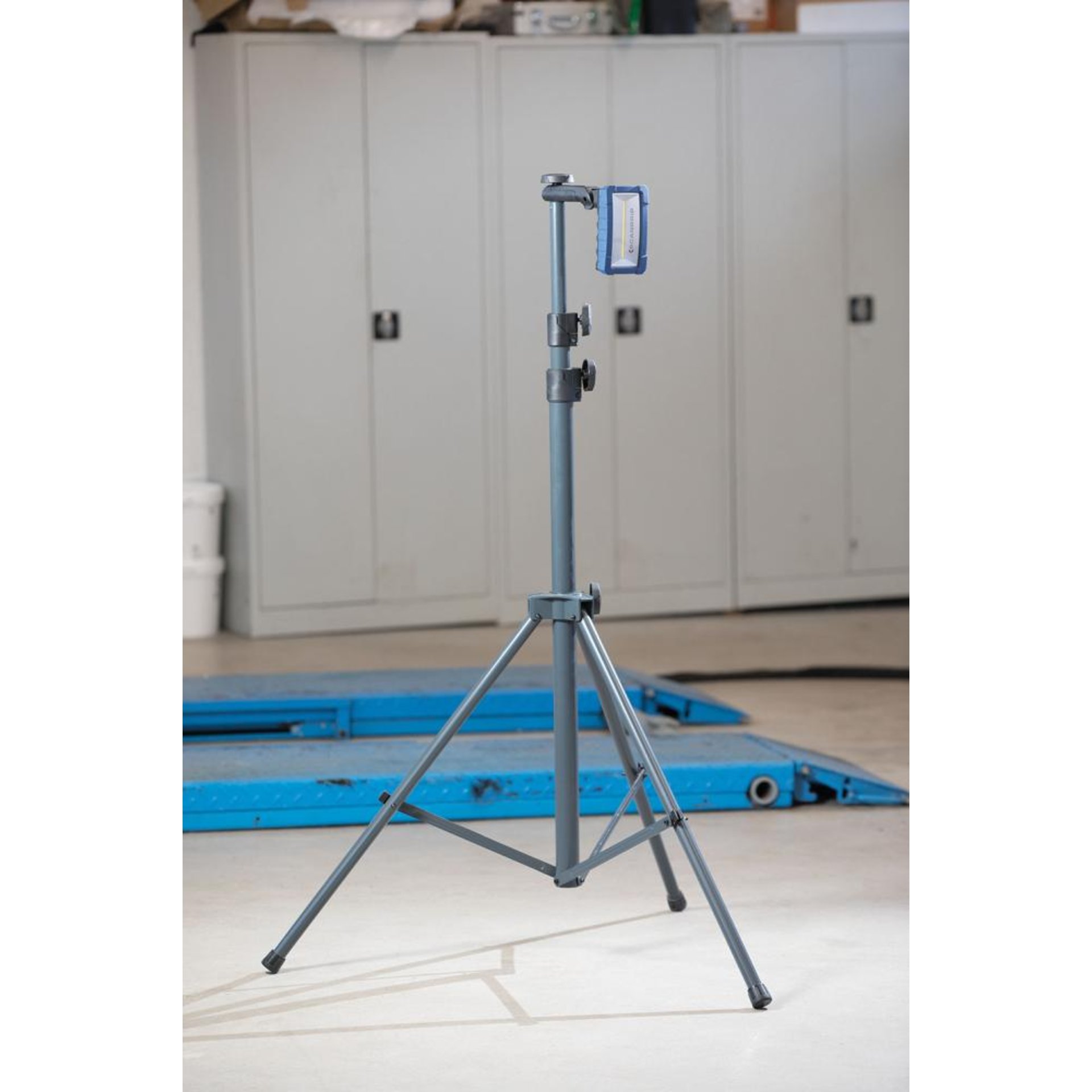 Akku-Arbeitsleuchte STAR 500-1000Lumen Scangrip