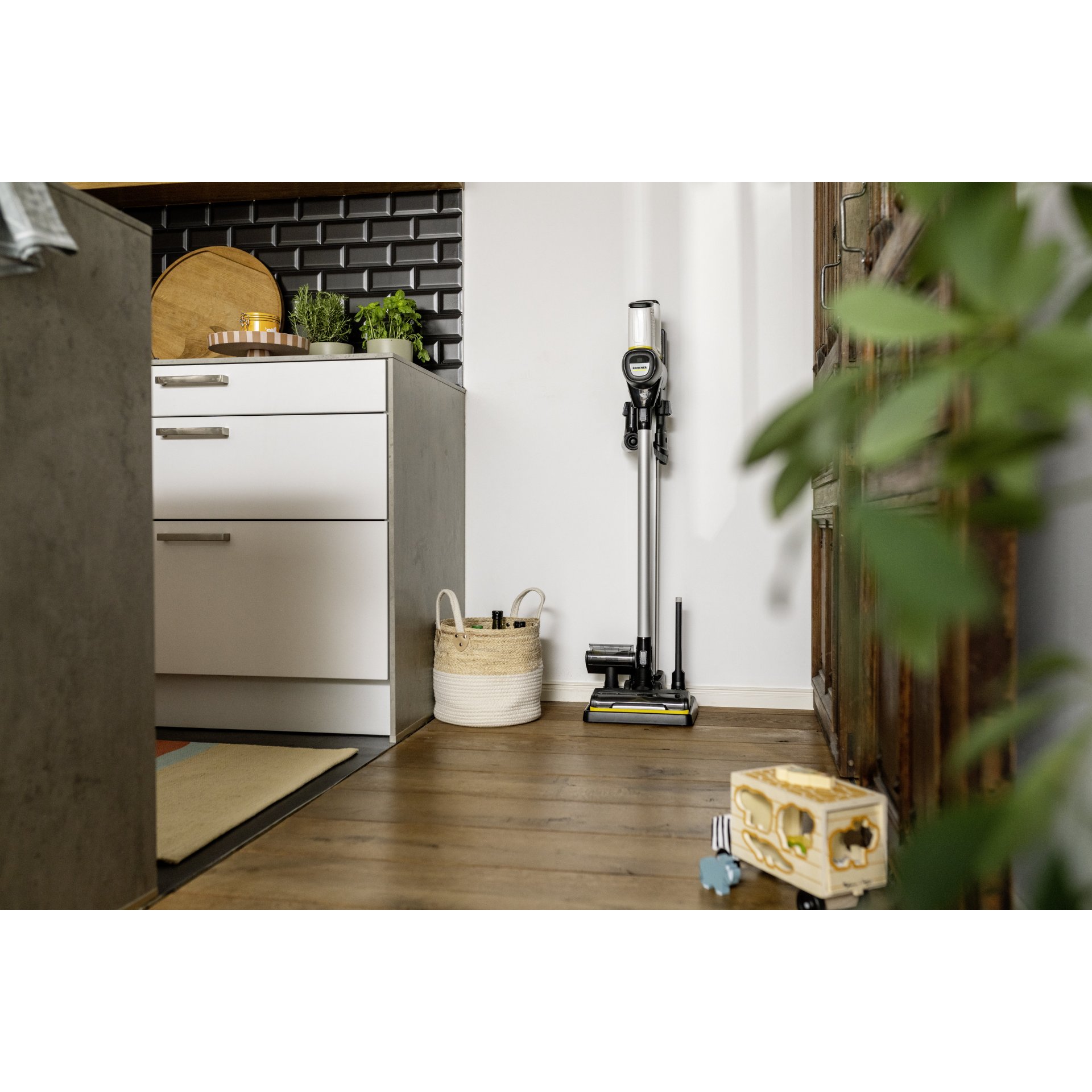 Kärcher Akku-Staubsauger VC 6 Cordless ourFamily Extra
 VC 6 Cordless ourFamily Extra *EU