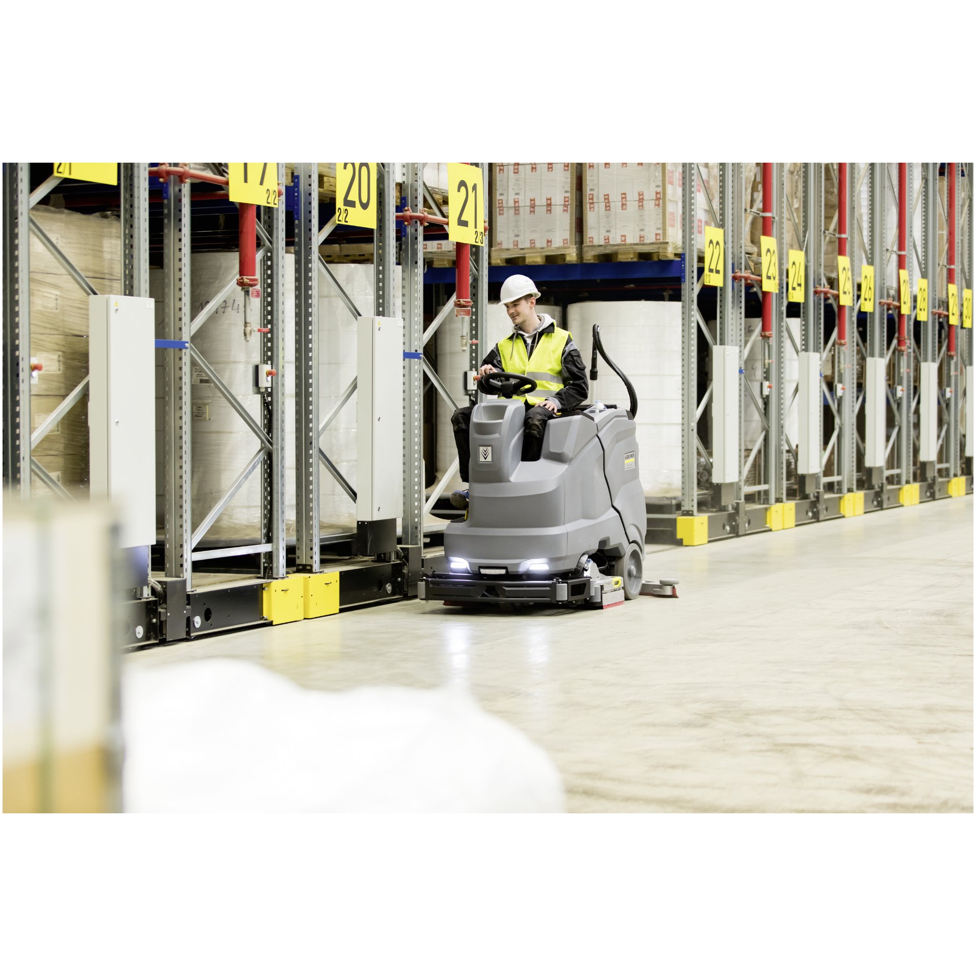 Kärcher Aufsitz-Scheuersaugmaschine B 150 R Bp PACK DOSE+SB+240Ah Li+Ri+R85