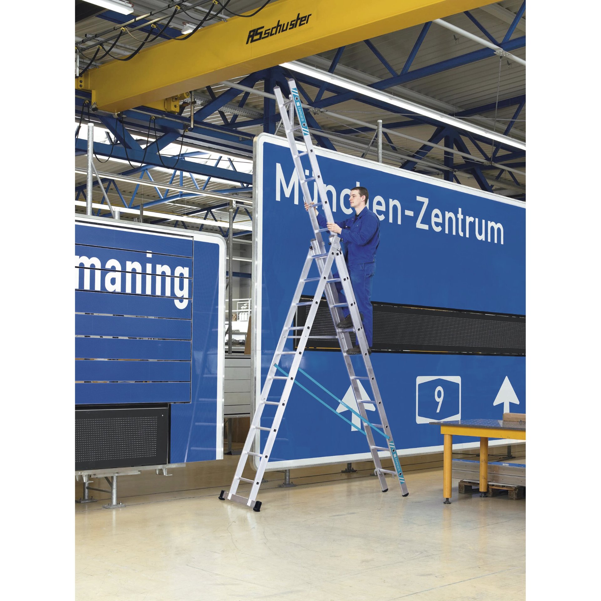 Skymaster X - LM-Mehrzweckleiter 3 x 6 Sprossen