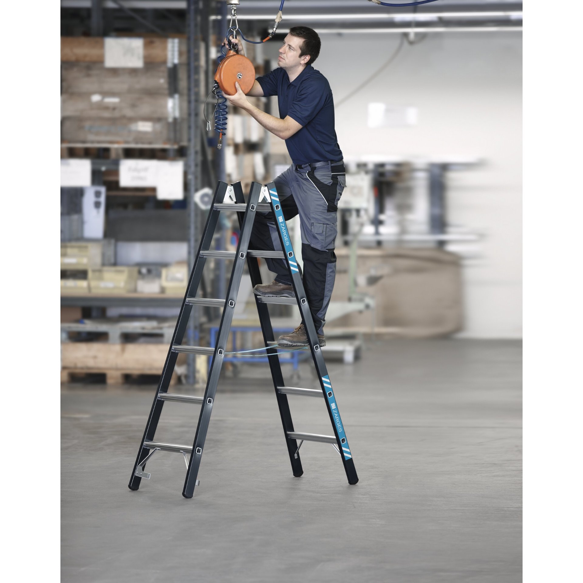 Megastep B - LM-Stehleiter SL 2 x 4 Sprossen