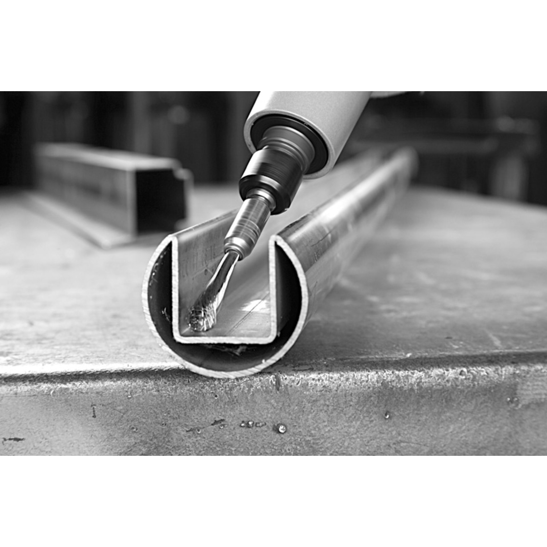 PRO Metal heavy Pinselbürste, gerader Schaft, 10 x 0,35 mm