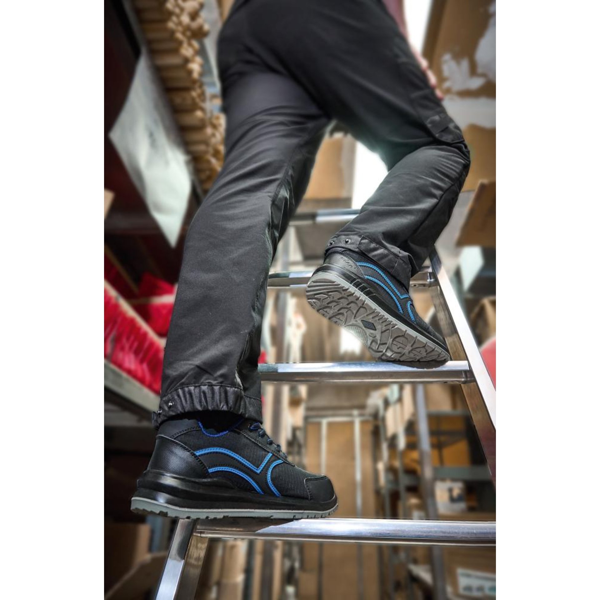 Halbschuh GOEHREN NUOVO Schwarz/blau, S1P SR ESD Gr. 42 Wica