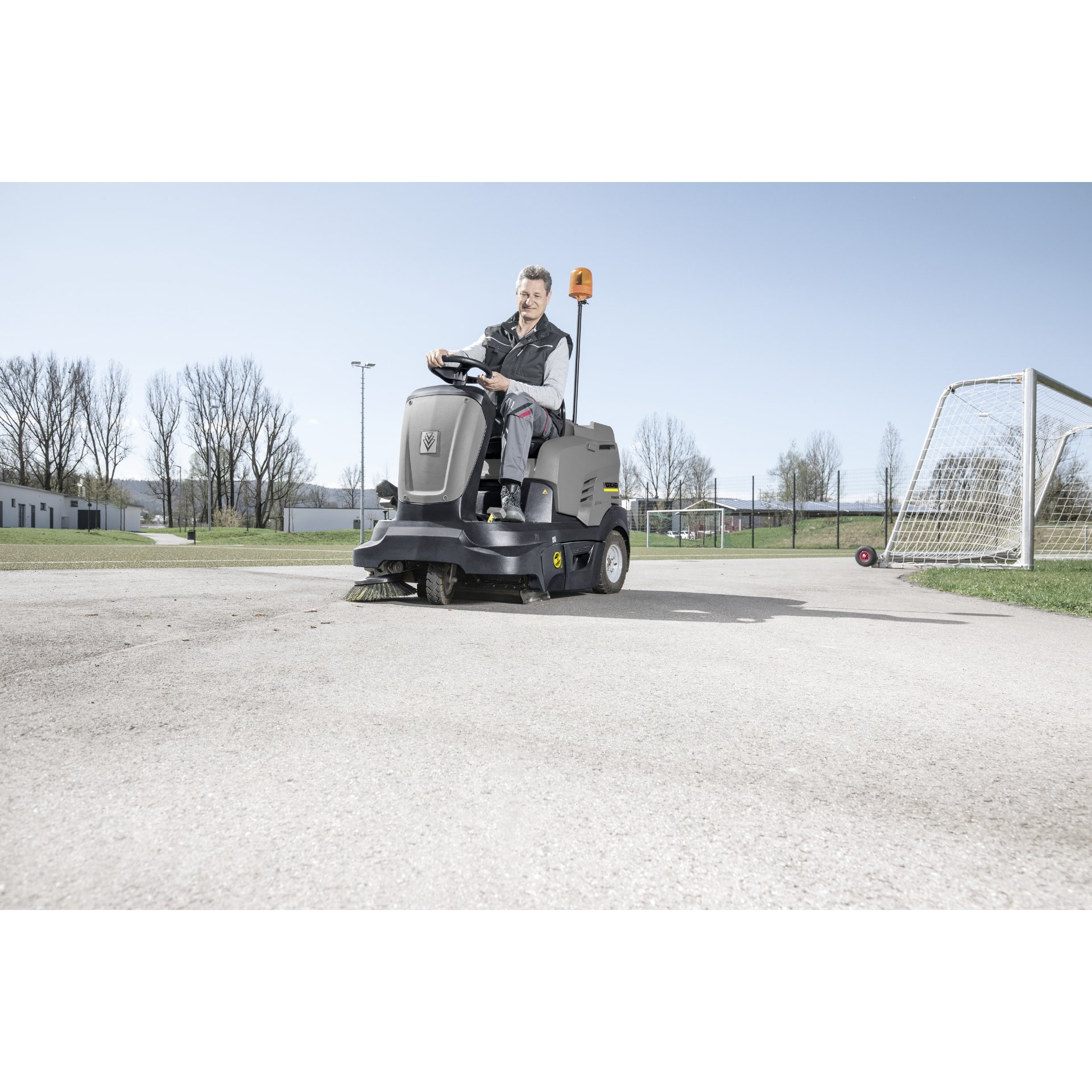 Kärcher Aufsitz-Scheuersaugmaschine  KM 90/60 R G