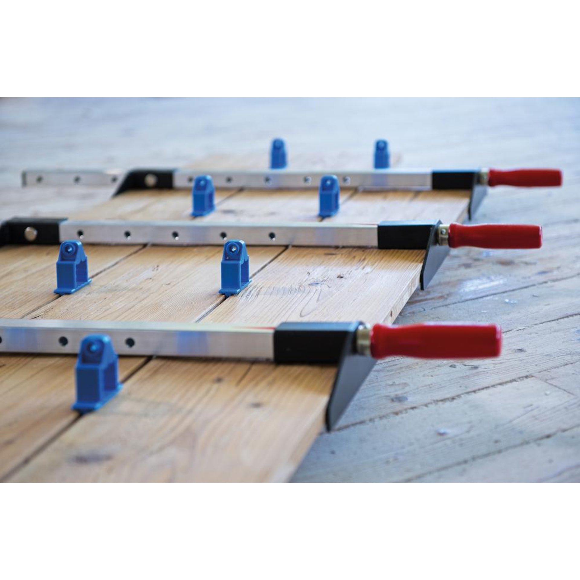 Dielenzwinge mit Bit-Adapter IQ-Tools