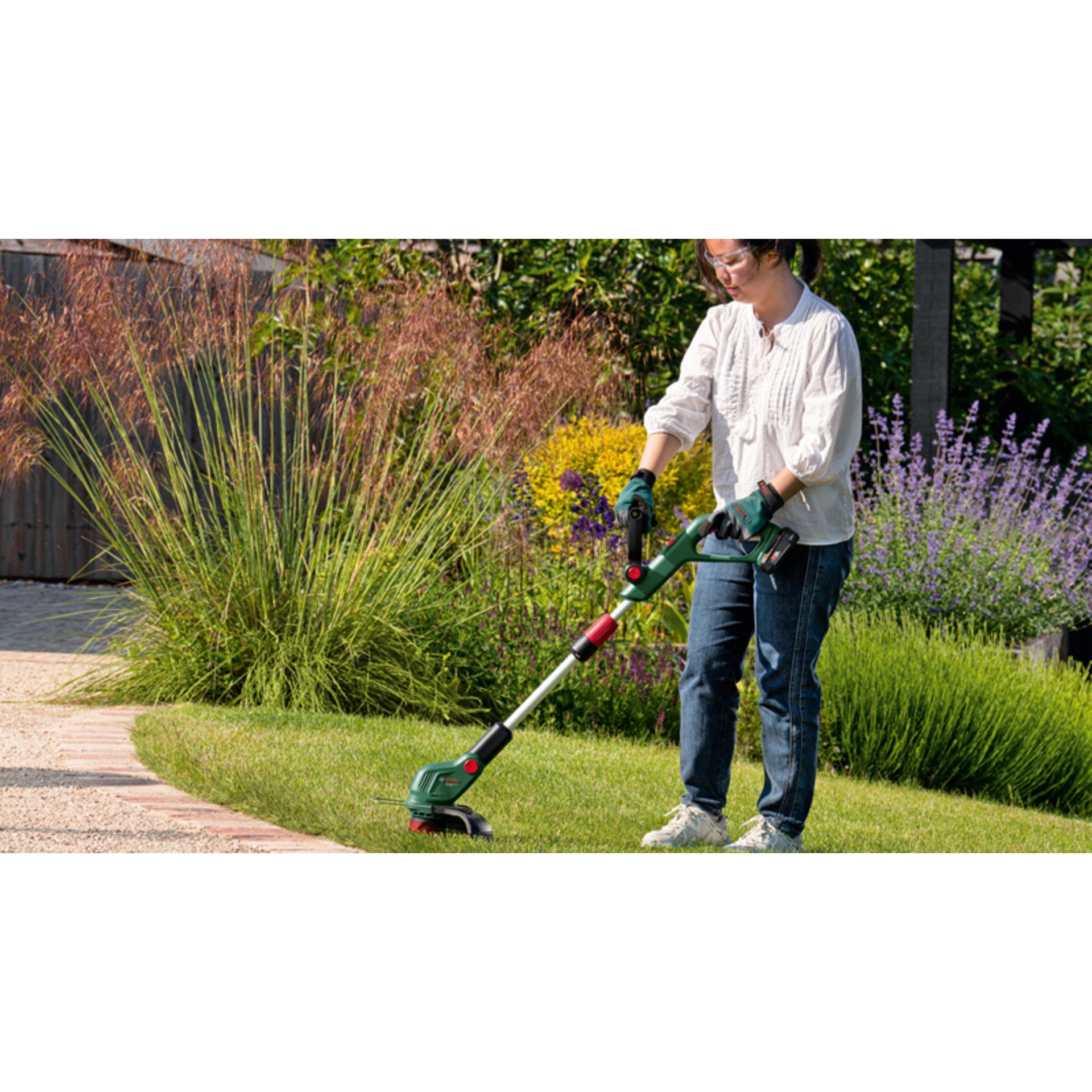Akku-Rasentrimmer UniversalGrassCut 18V-26-500, 1 x Akku PBA 18V 2.0Ah