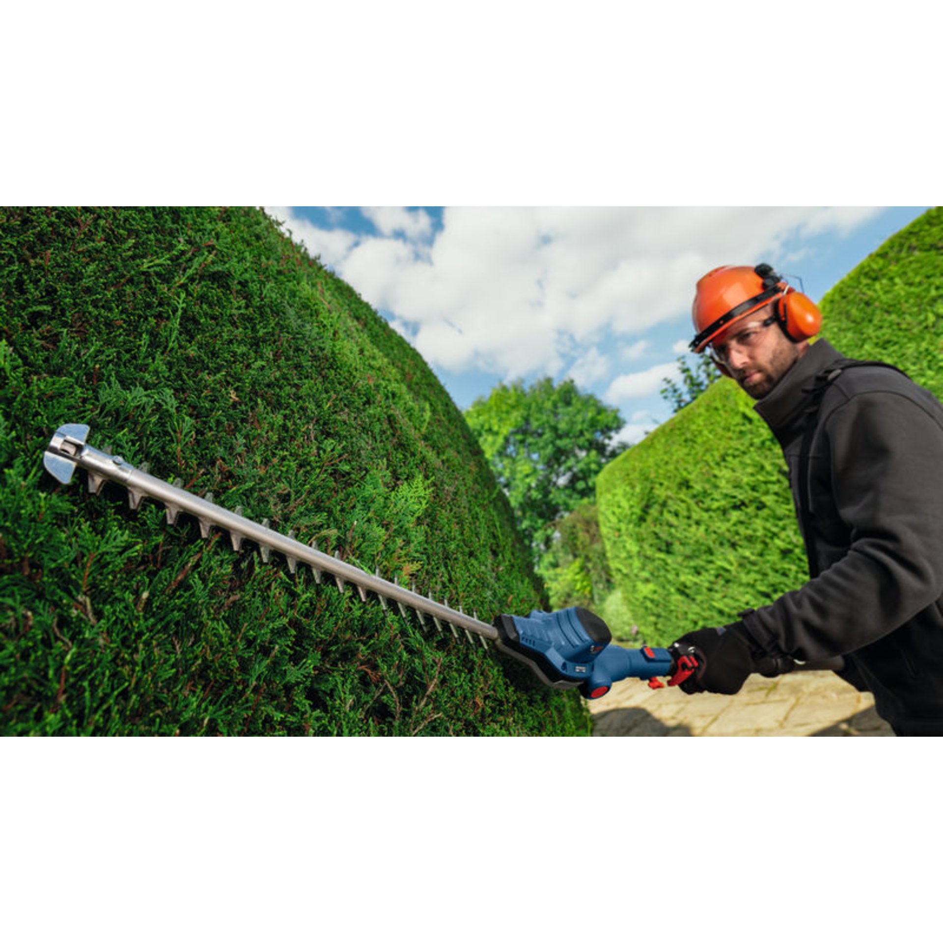 Akku-Teleskop-Heckenschere GHE 18V-50 TP