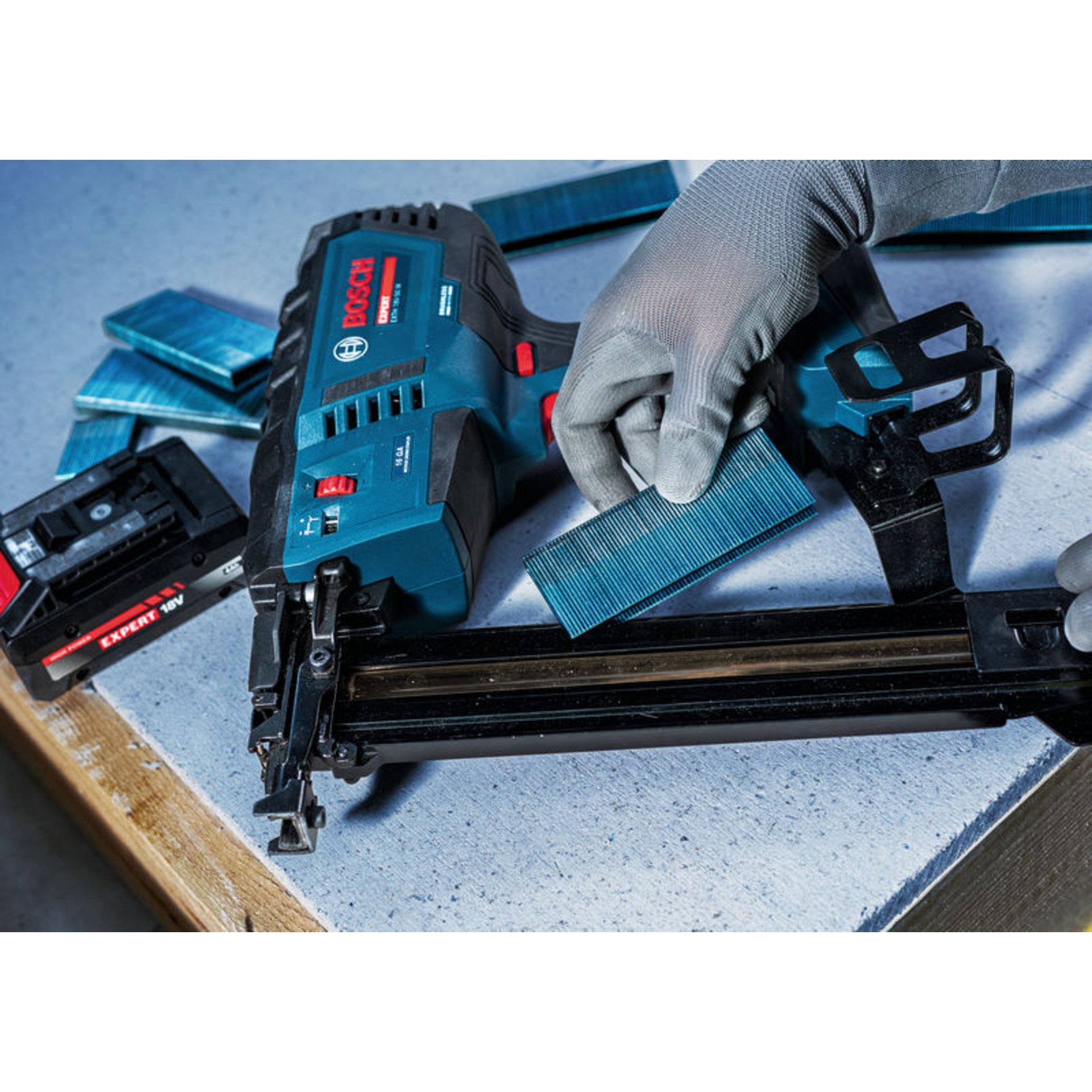 Akku-Holzklammerer EXTH18V-50M, XL-BOXX