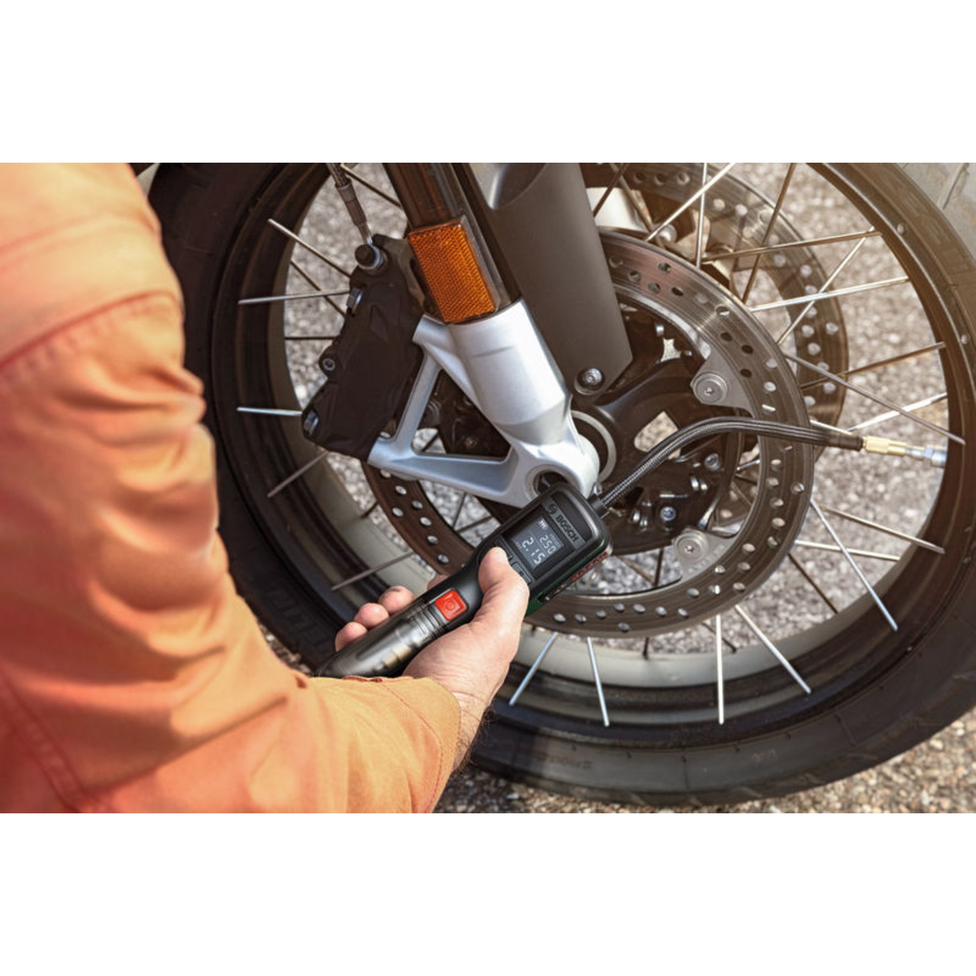Akku-Druckluftpumpe PNEO, Fahrradtasche