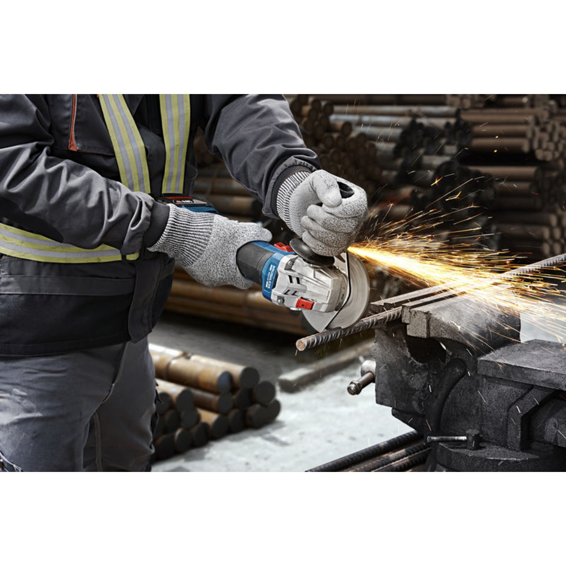 Akku-Winkelschleifer GWS 18V-8, 2 x Akku GBA 18V 5.0Ah, L-BOXX 136
