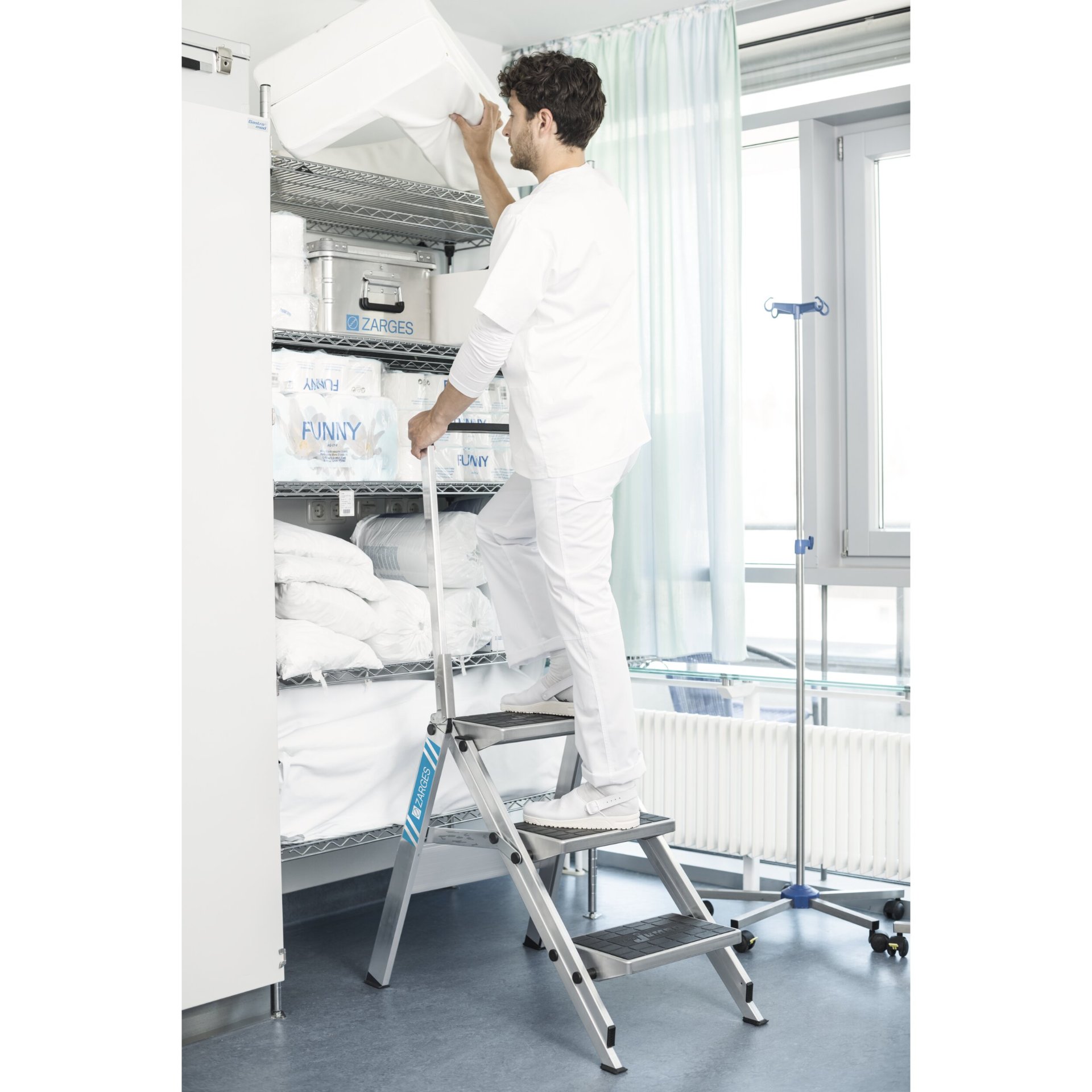 Plazamax P - LM-Sicherheitstreppe 3 Stufen 41928